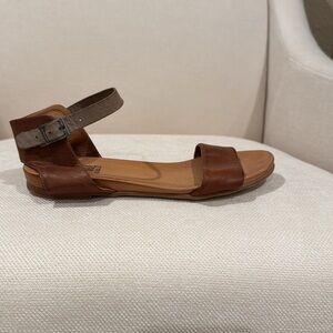 Miz Mooz Tan Leather Sandals with Taupe Ankle Strap Size 7